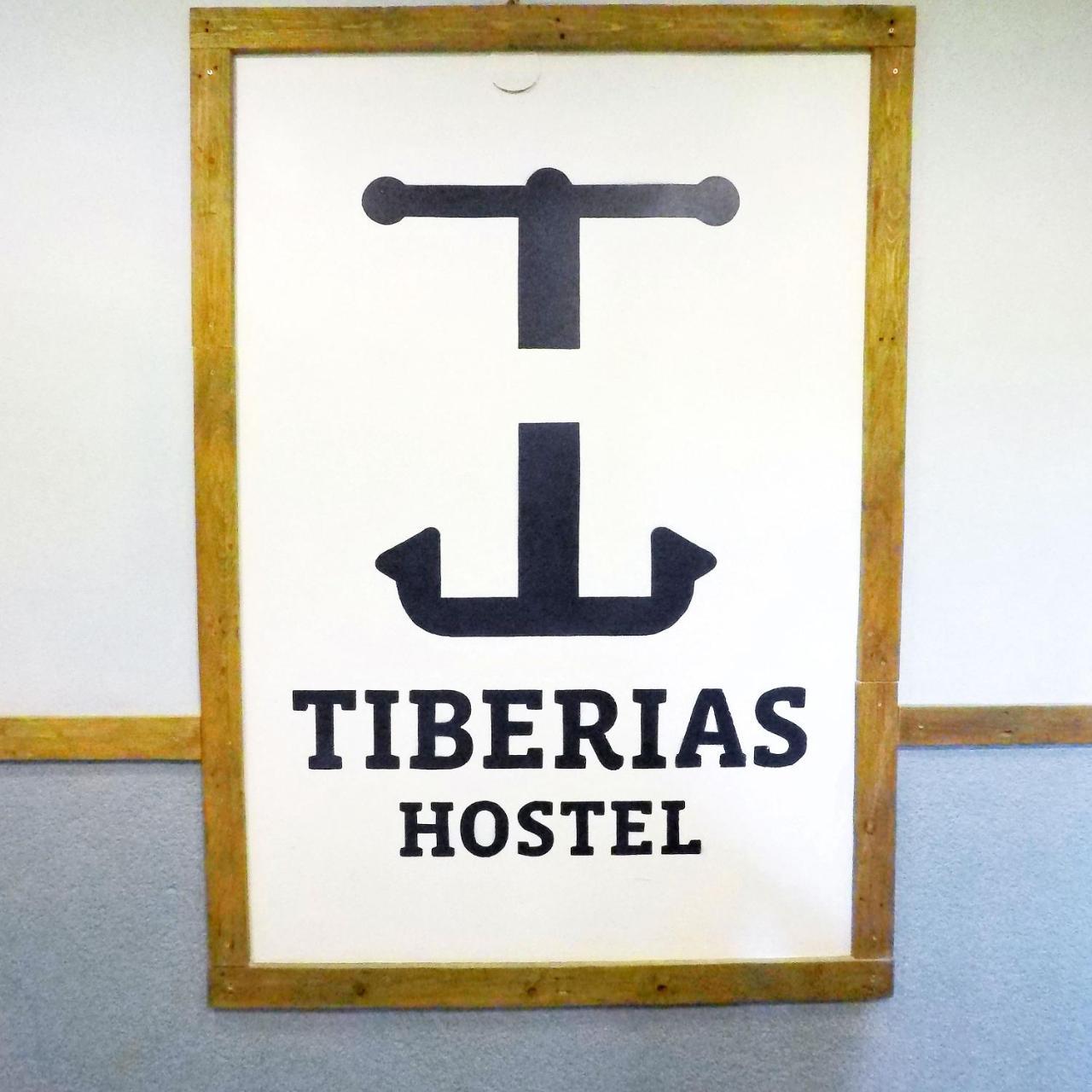 Tiberias Hostel Eksteriør billede